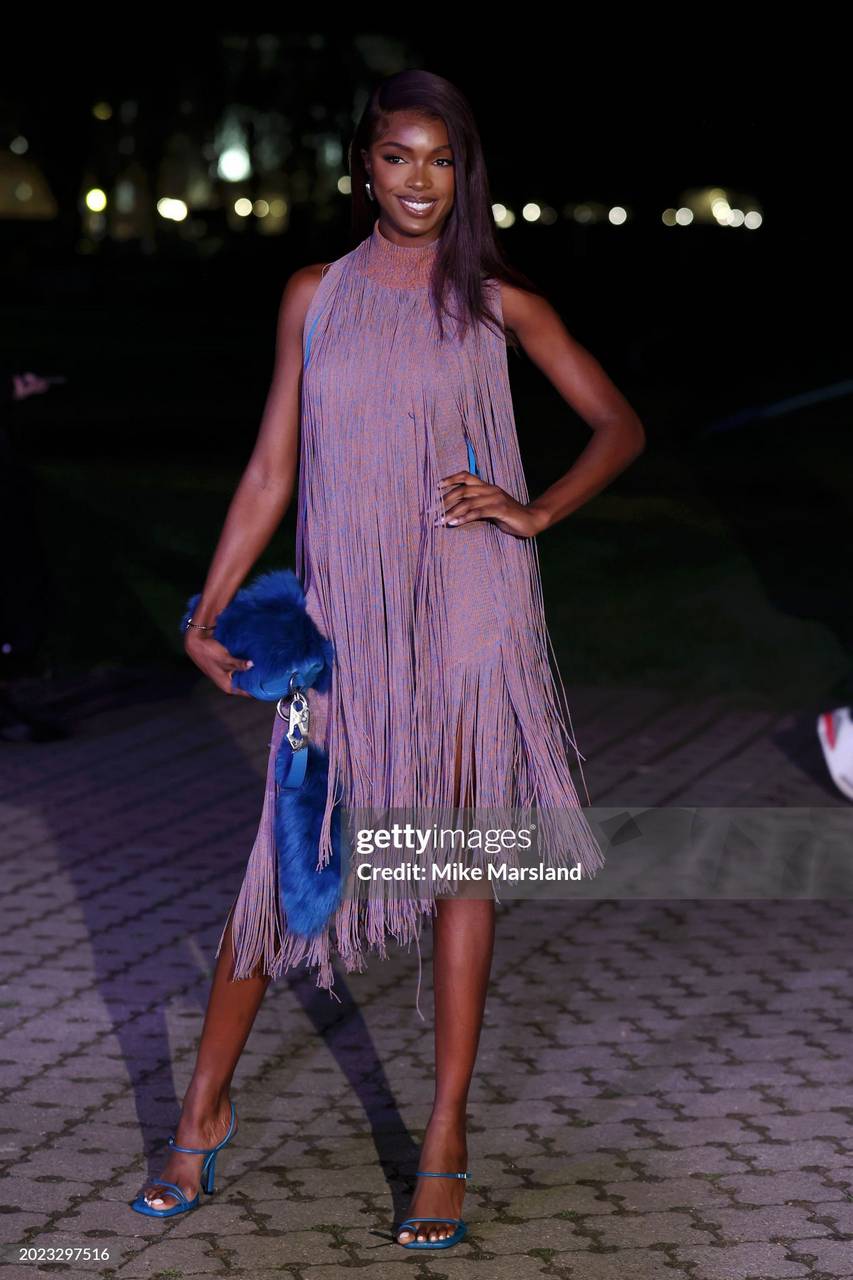 Leomie Anderson Feet